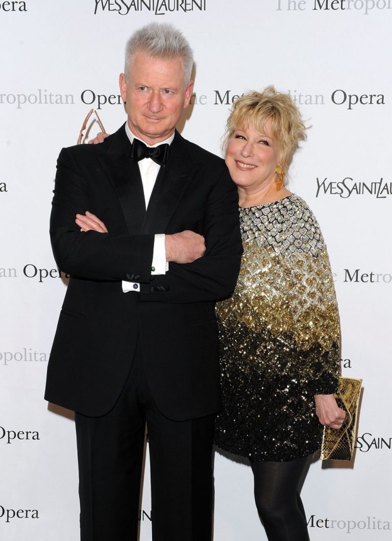 Bette Midler and Husband Haven’t Shared a Bedroom in 40 Years