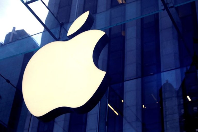 US union and Apple reach tentative labor agreement By Reuters