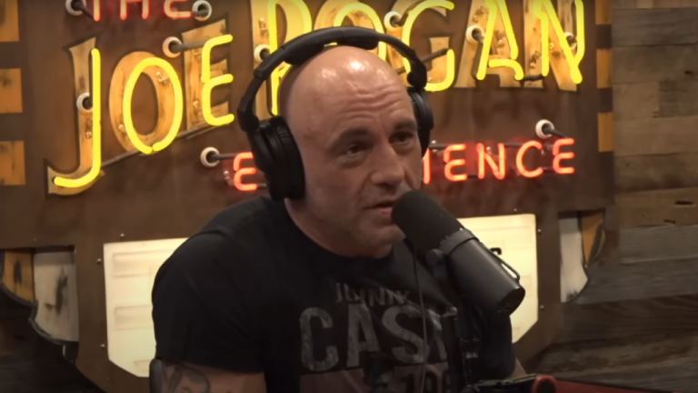 Trump, Harris Consider Joe Rogan Podcast: Could Spotify Ride 2024 Election Wave? Analyst Says Company In ‘Sweet Spot Of Growth’ – Spotify Technology (NYSE:SPOT)