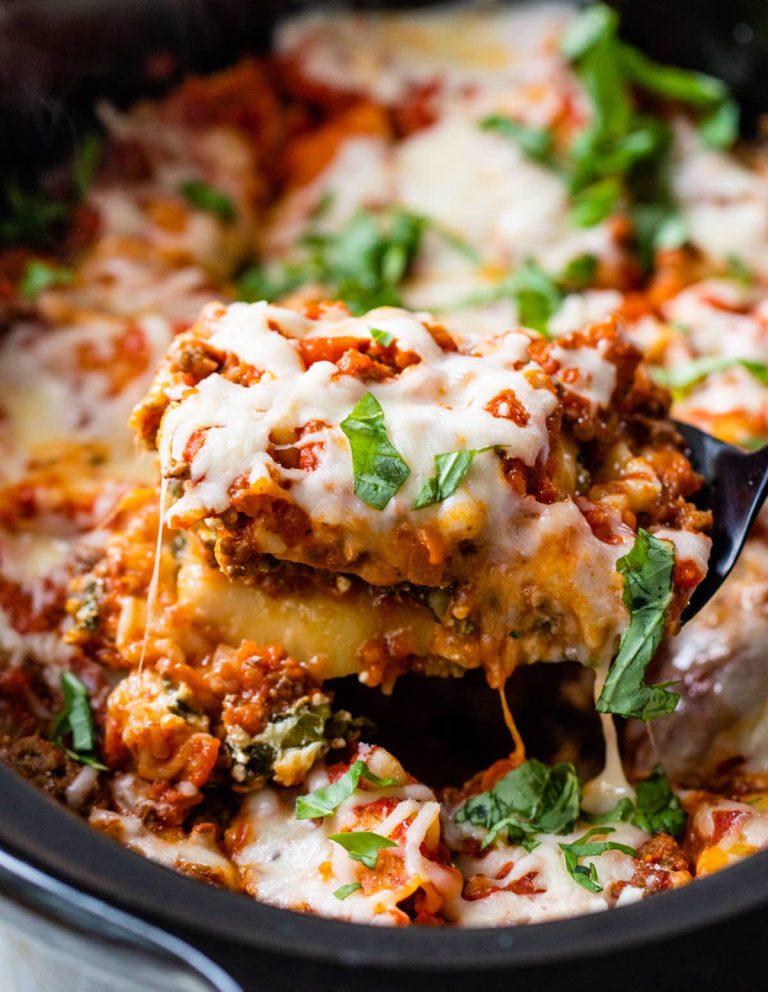 Crockpot Lasagna – WellPlated.com